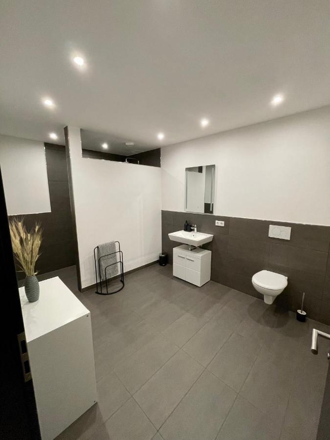Luebkes Ferienwohnungen & Apartments Allendorf  Екстер'єр фото